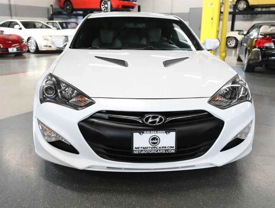 2015 Hyundai Genesis Coupe - Image 3 of 18