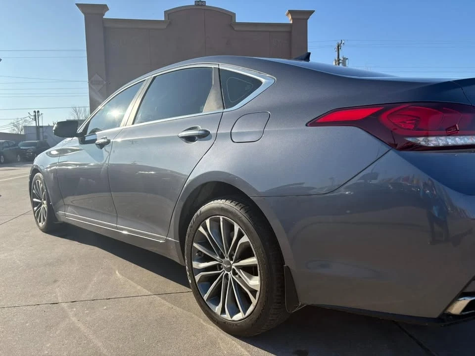 2015 Hyundai Genesis - Image 4 of 20