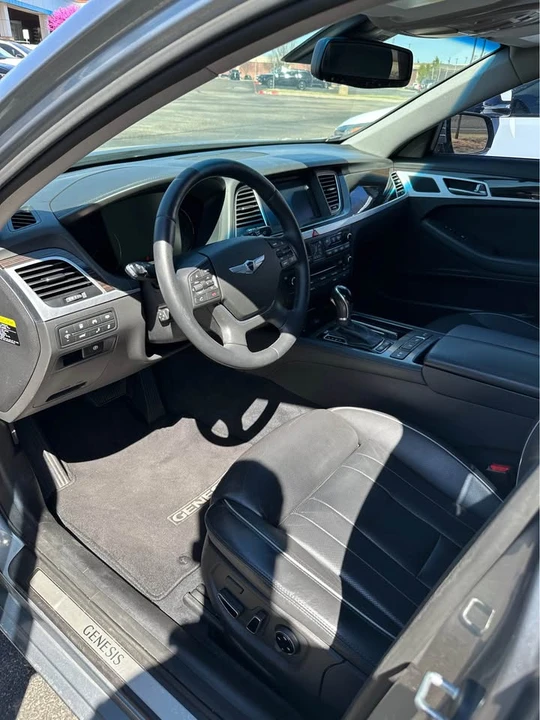 2015 Hyundai Genesis - Image 3 of 5