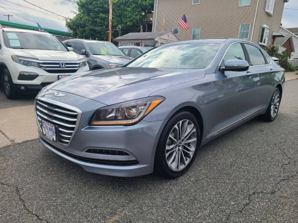 2015 Hyundai Genesis - Image 2 of 20