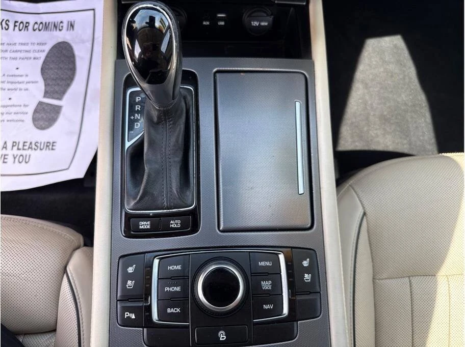 2015 Hyundai Genesis - Image 12 of 15