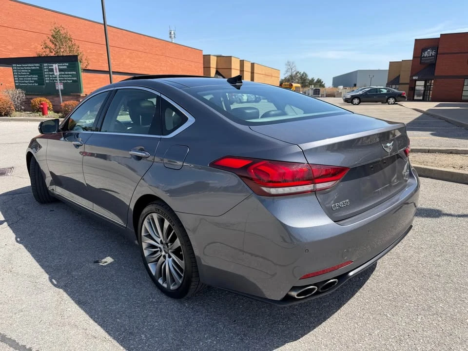 2015 Hyundai Genesis - Image 8 of 20