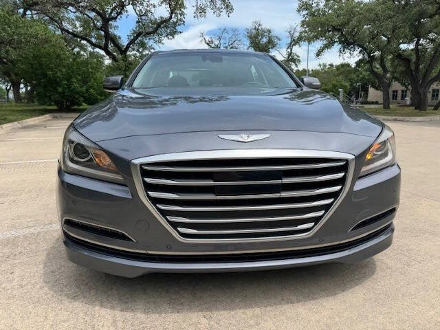 2015 Hyundai Genesis - Image 9 of 20
