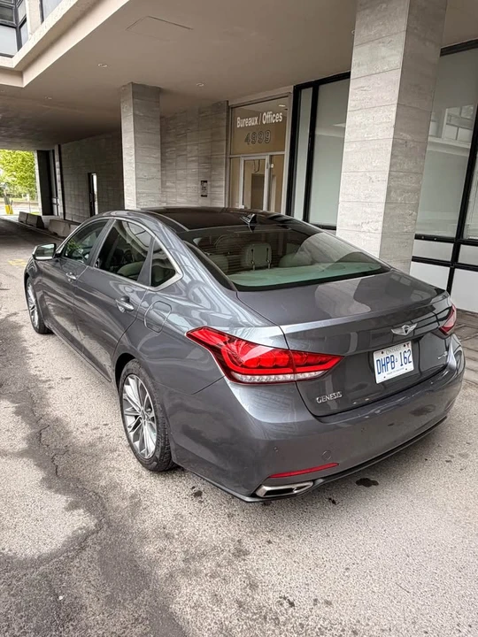 2015 Hyundai Genesis - Image 4 of 14
