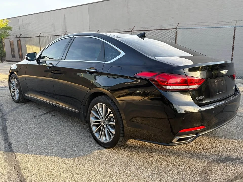 2015 Hyundai Genesis - Image 6 of 18