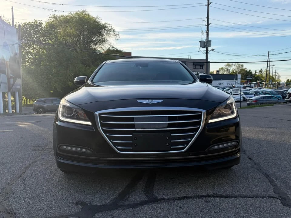 2015 Hyundai Genesis - Image 5 of 18
