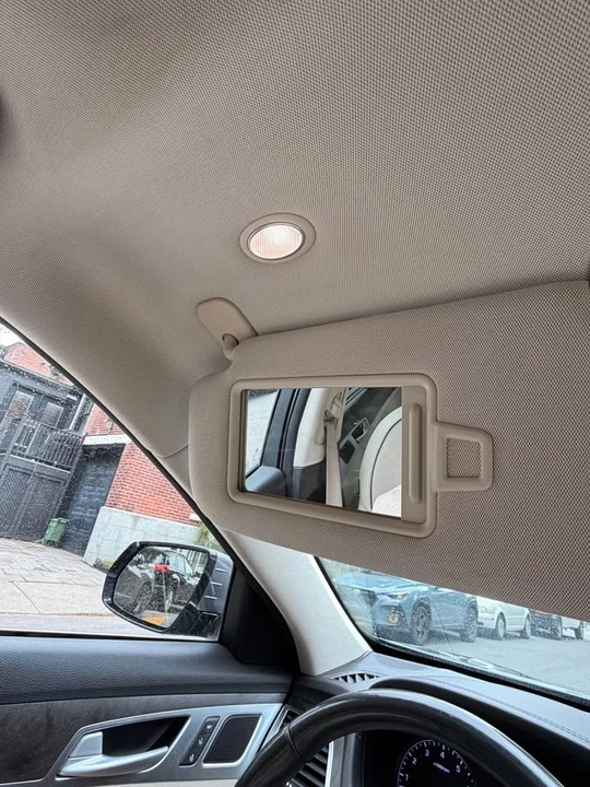 2015 Hyundai Genesis - Image 14 of 14