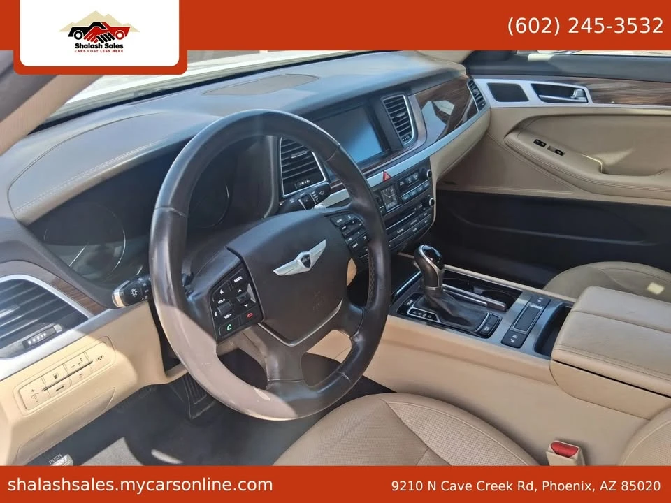 2015 Hyundai Genesis - Image 11 of 20