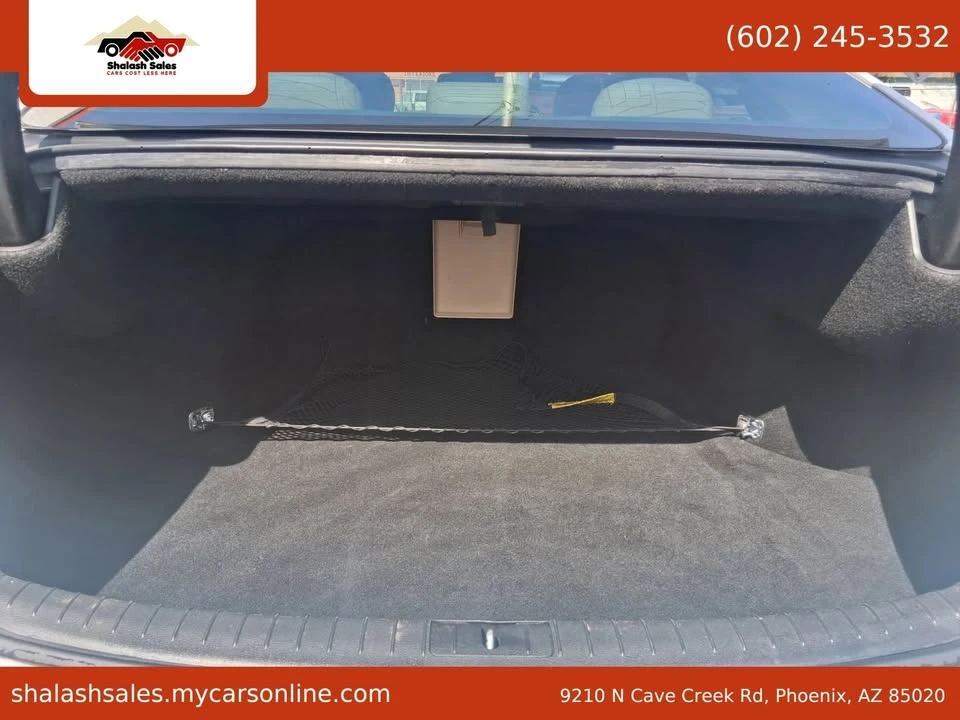 2015 Hyundai Genesis - Image 18 of 20