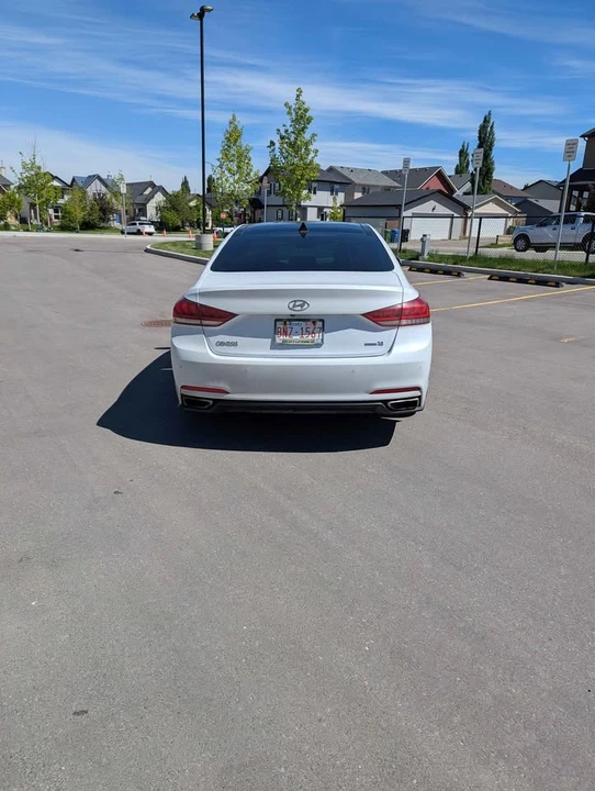 2015 Hyundai Genesis - Image 3 of 12