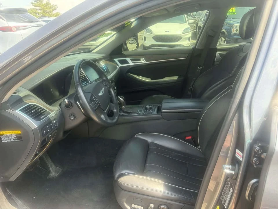 2015 Hyundai Genesis - Image 8 of 12