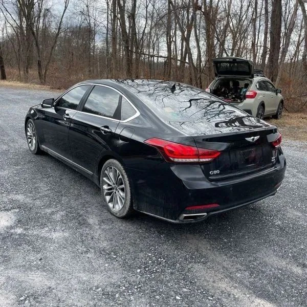 2015 Hyundai Genesis - Image 5 of 12