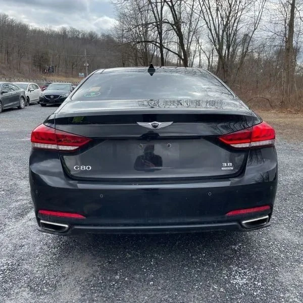 2015 Hyundai Genesis - Image 7 of 12