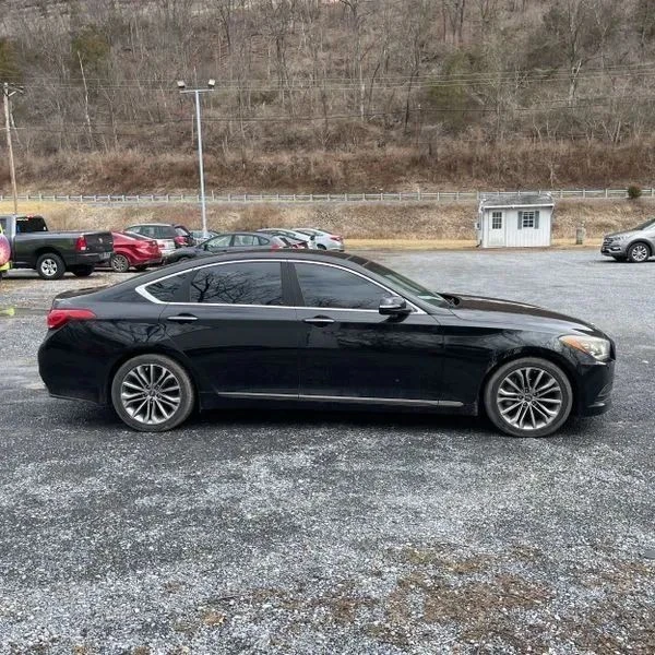 2015 Hyundai Genesis - Image 10 of 12