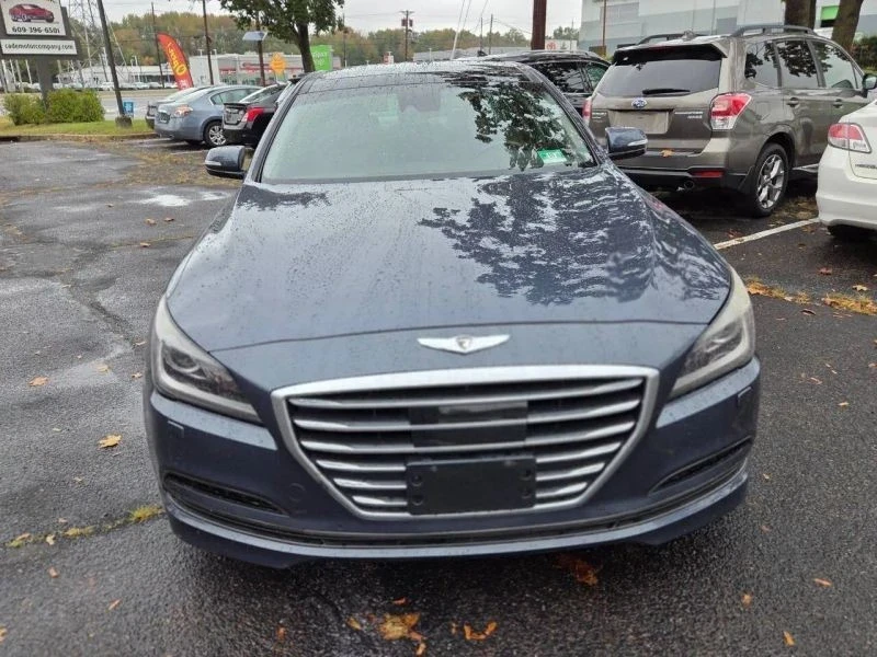 2015 Hyundai Genesis - Image 11 of 12