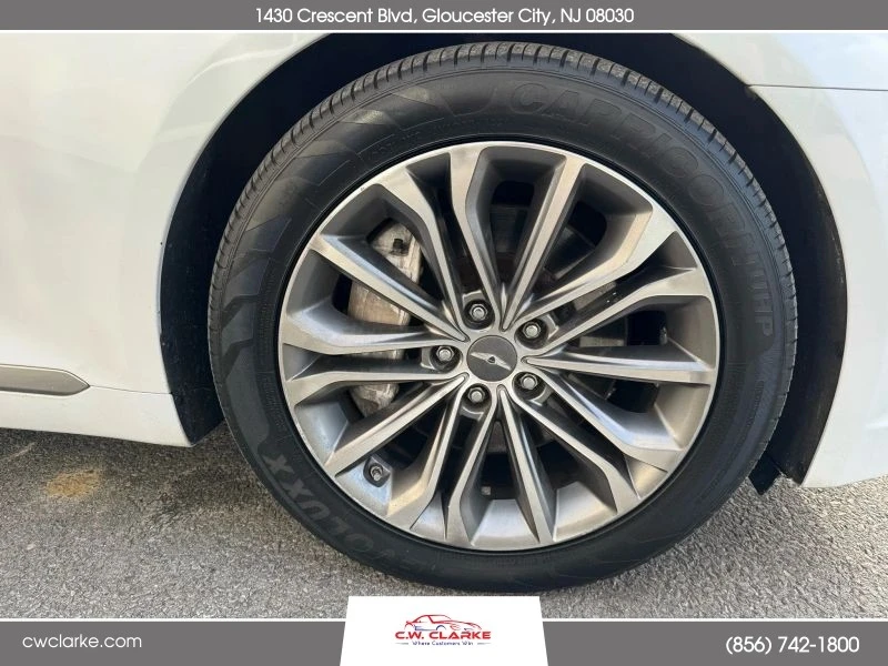 2015 Hyundai Genesis - Image 11 of 12