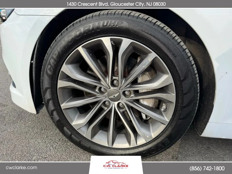 2015 Hyundai Genesis - Image 8 of 12