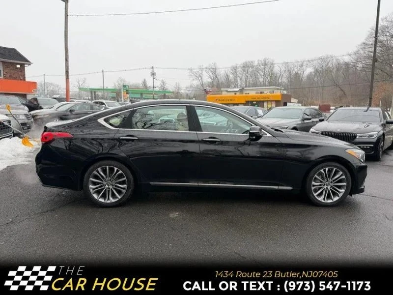 2015 Hyundai Genesis - Image 7 of 12