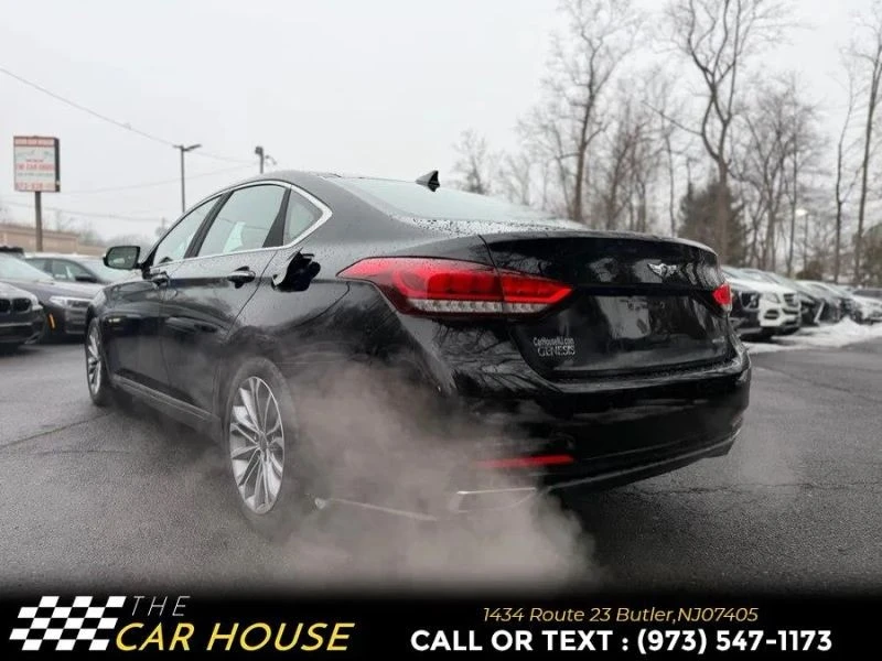 2015 Hyundai Genesis - Image 12 of 12