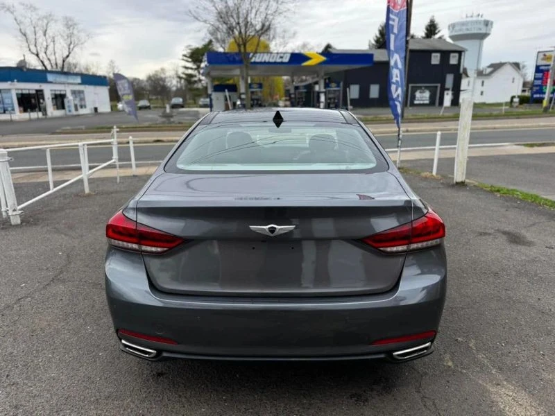 2015 Hyundai Genesis - Image 11 of 12