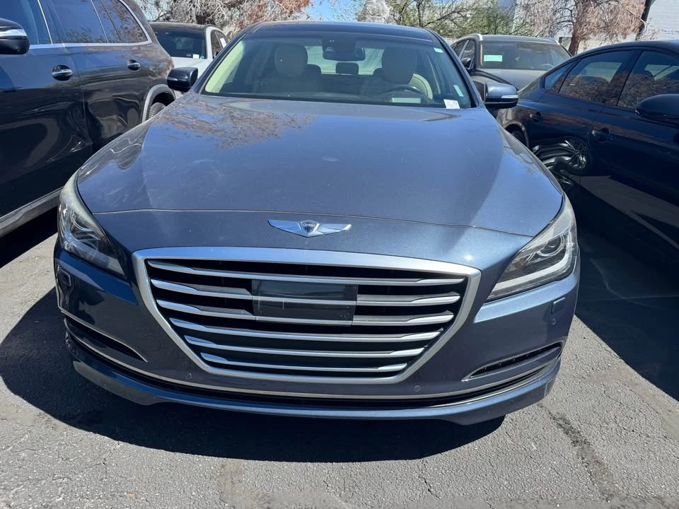 2015 Hyundai Genesis - Image 2 of 10