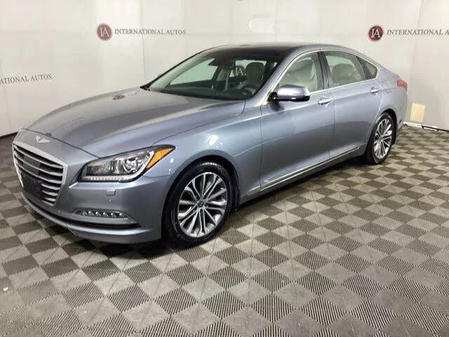 2015 Hyundai Genesis - Image 2 of 4