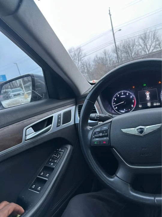 2015 Hyundai Genesis - Image 19 of 19