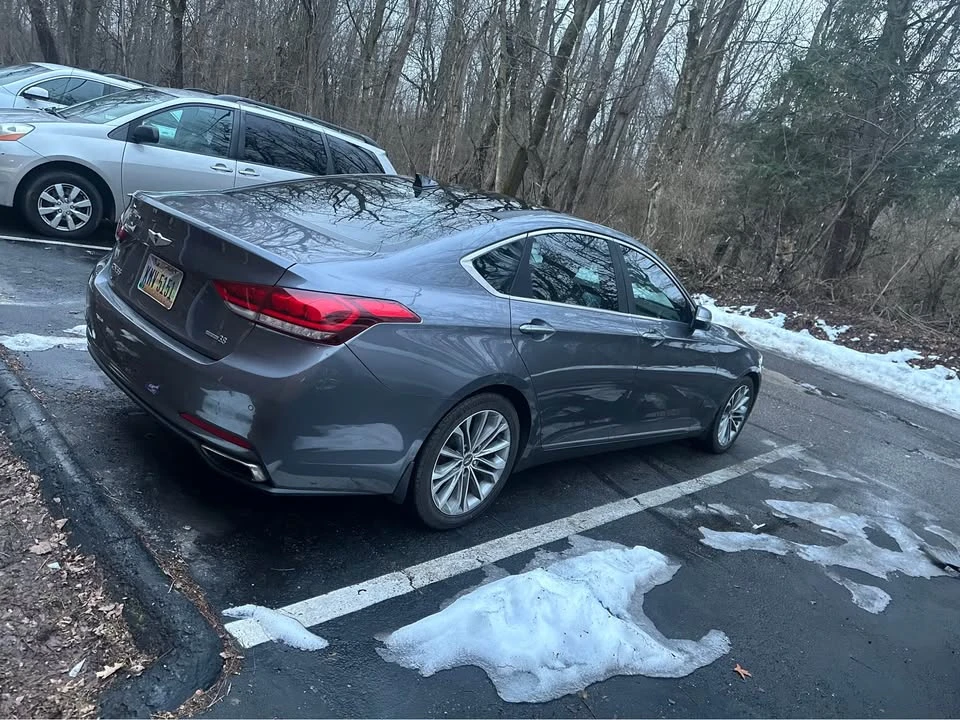 2015 Hyundai Genesis - Image 5 of 21