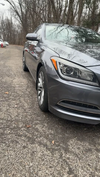 2015 Hyundai Genesis - Image 4 of 21
