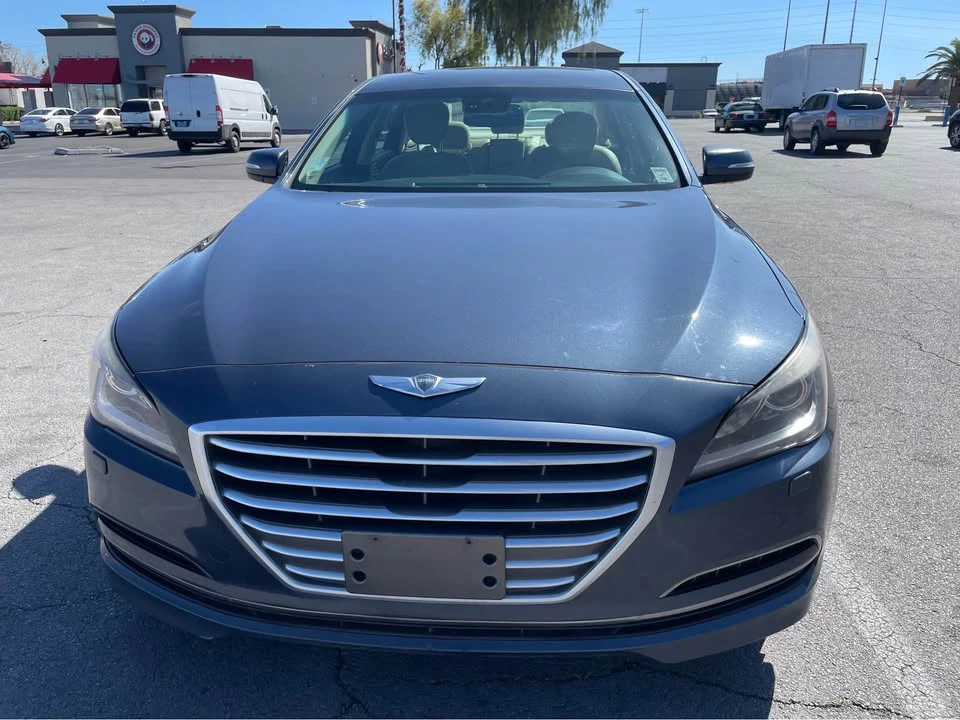 2015 Hyundai Genesis - Image 2 of 7