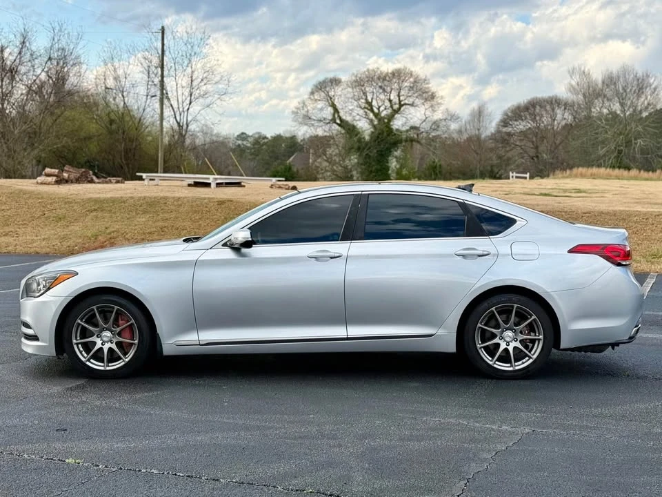 2015 Hyundai Genesis - Image 4 of 20