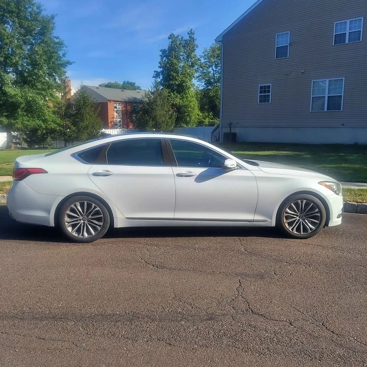 2015 Hyundai Genesis - Image 3 of 19