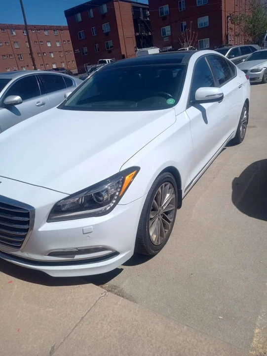 2015 Hyundai Genesis - Image 3 of 7