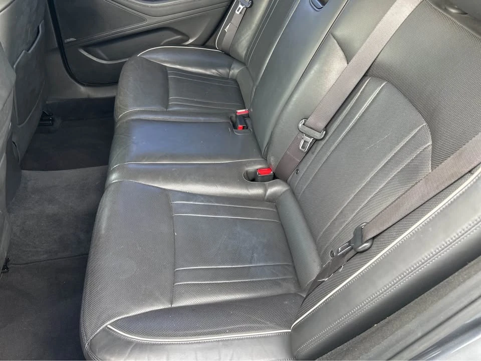 2015 Hyundai Genesis - Image 12 of 19