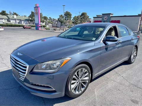 2015 Hyundai Genesis 3.8 Sedan 4D