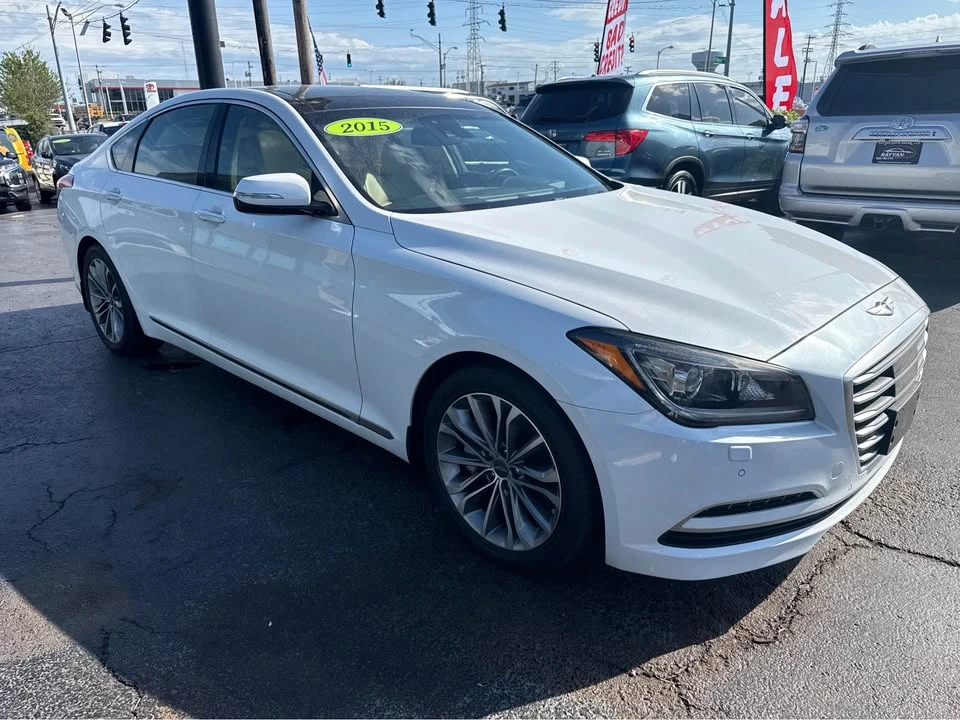 2015 Hyundai Genesis - Image 7 of 20
