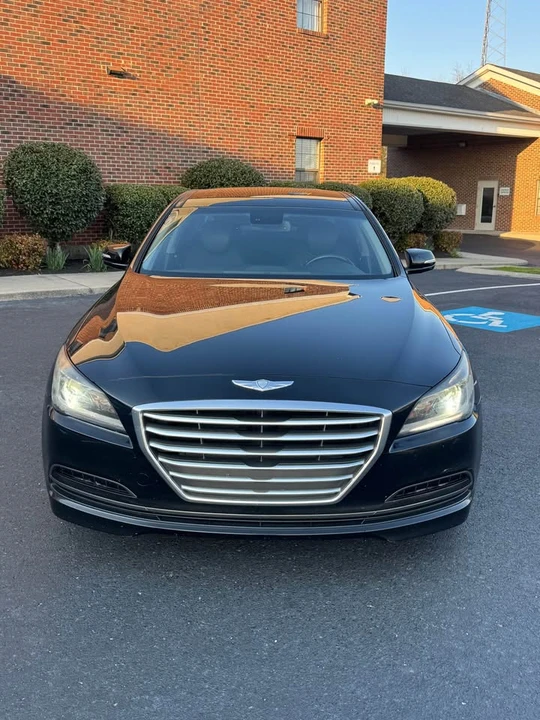 2015 Hyundai Genesis - Image 3 of 15