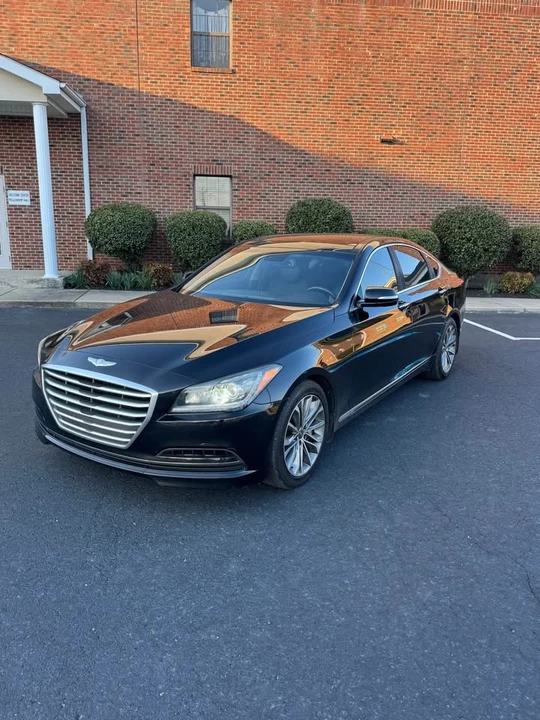 2015 Hyundai Genesis - Image 2 of 15
