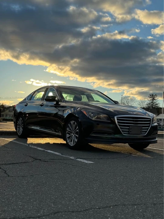 2015 Hyundai Genesis - Image 3 of 15