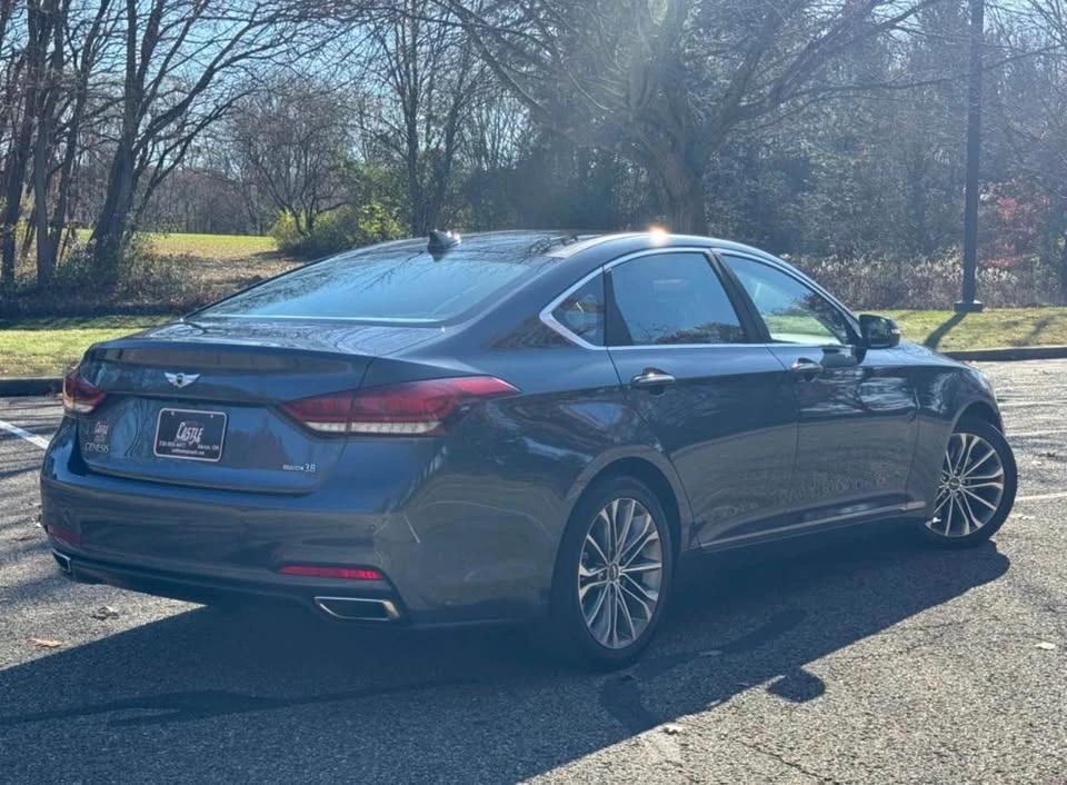 2015 Hyundai Genesis - Image 3 of 10