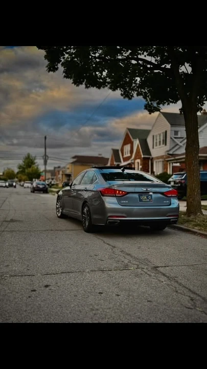 2015 Hyundai Genesis - Image 7 of 7