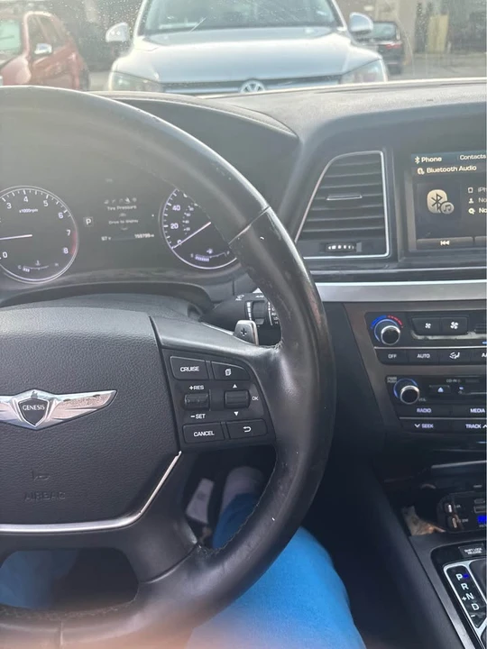 2015 Hyundai Genesis - Image 2 of 6