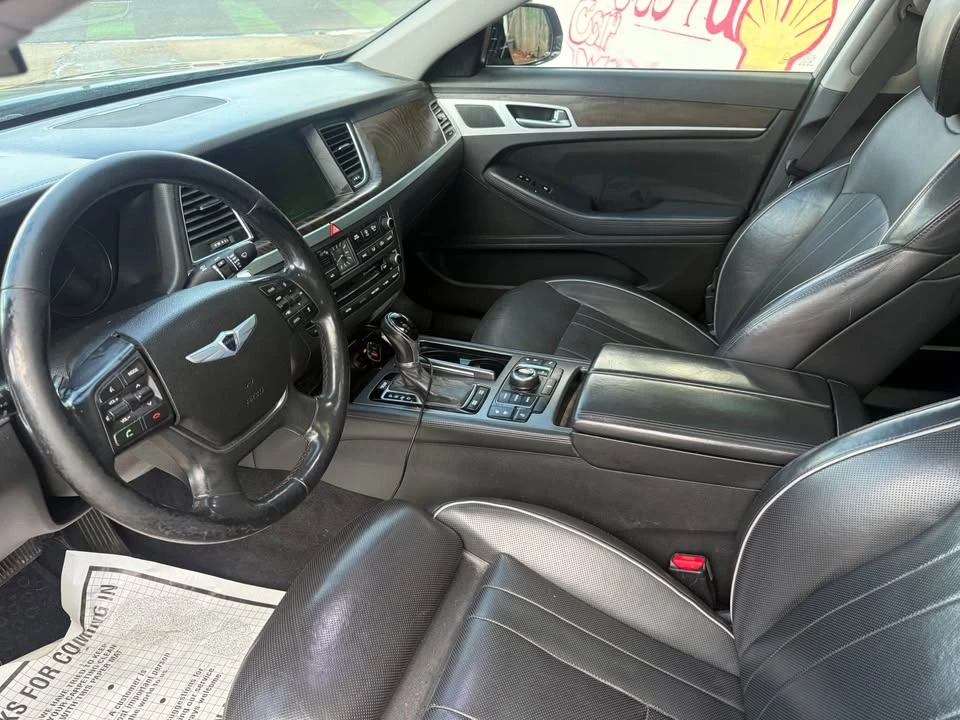 2015 Hyundai Genesis - Image 5 of 6