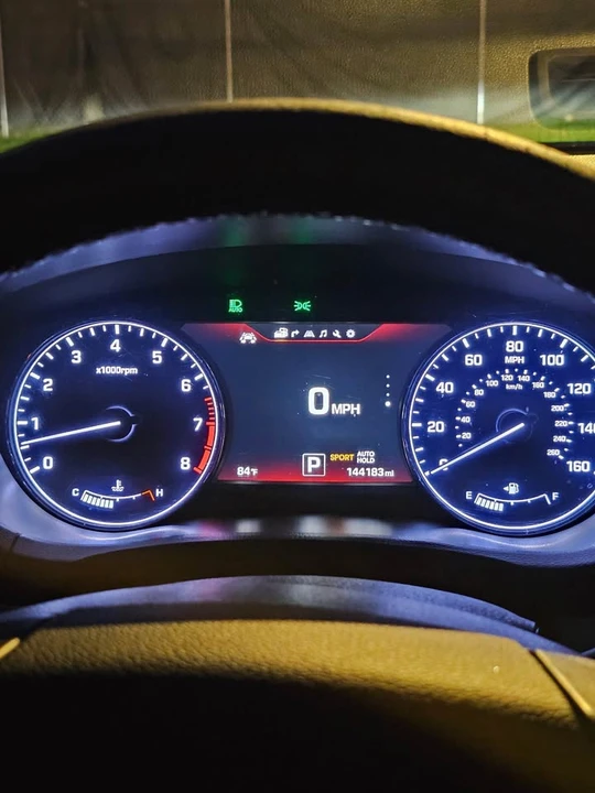 2015 Hyundai Genesis - Image 14 of 15