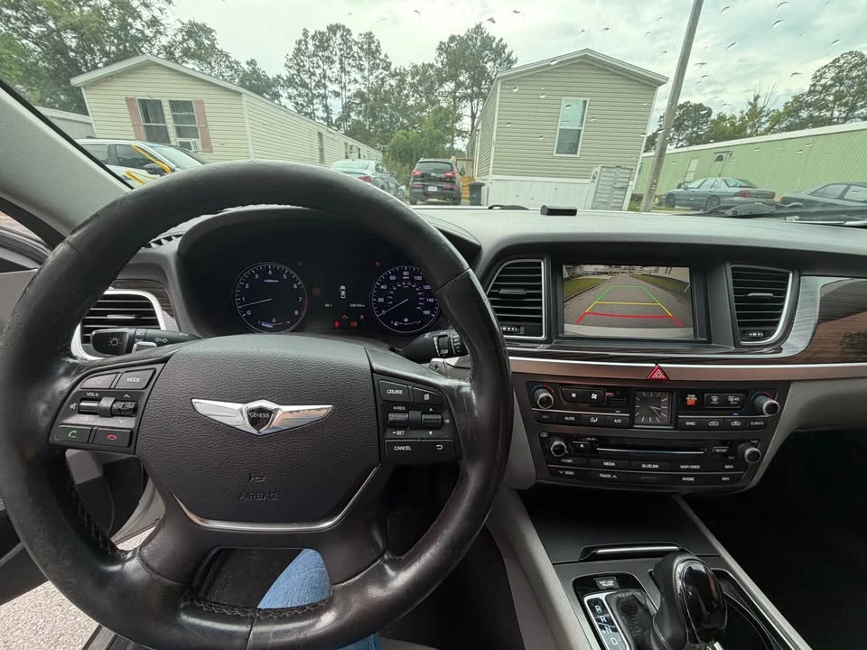 2015 Hyundai Genesis - Image 8 of 16