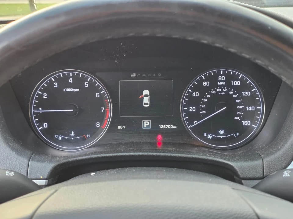 2015 Hyundai Genesis - Image 7 of 15