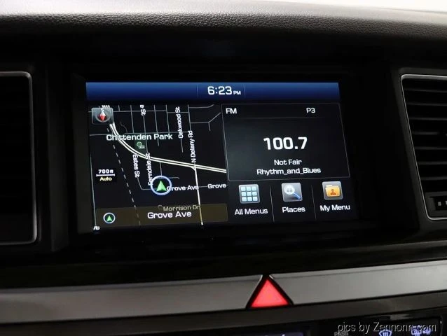 2015 Hyundai Genesis - Image 16 of 21