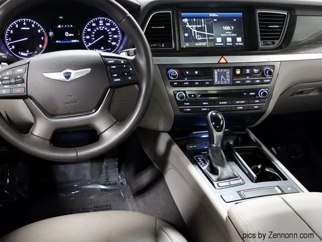 2015 Hyundai Genesis - Image 14 of 21