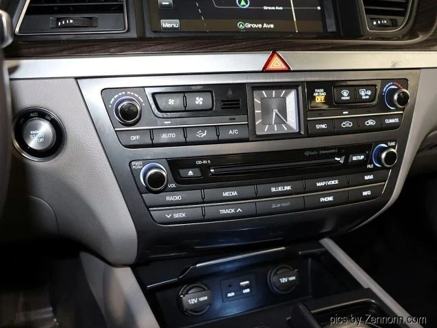 2015 Hyundai Genesis - Image 19 of 21