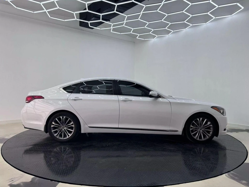 2015 Hyundai Genesis - Image 3 of 21